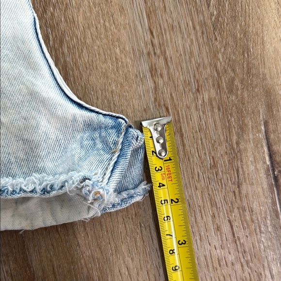 Amuse Society Blue Jean Shorts High-Waisted Frayed Hem - Picture 7 of 9